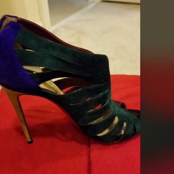 **SOLD** Louboutin Caged Heels 👠 / Booties - Picture 5 of 8